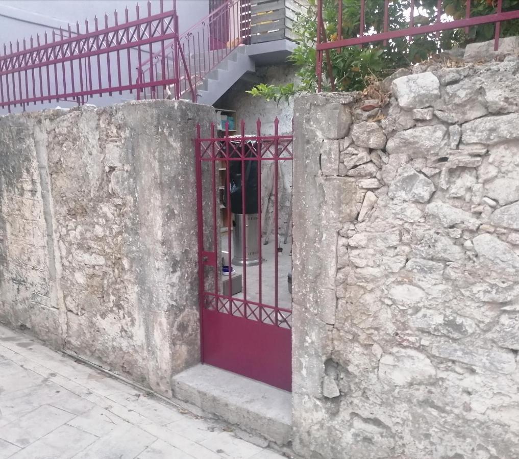 Phoenix Central Square Lefkada City Exterior photo